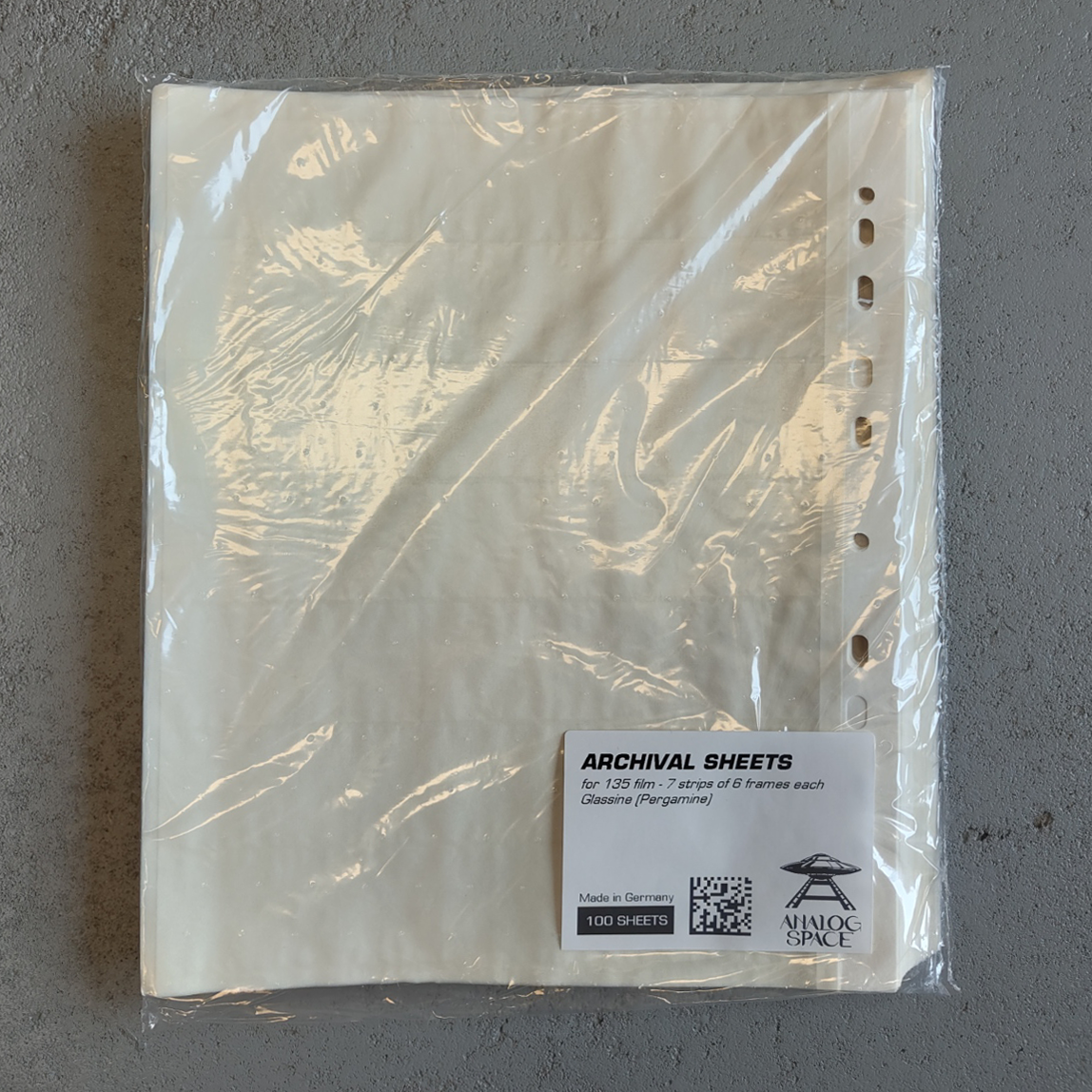 Pergamine archival sheets for 35mm film (up to 7 strips) (100 sheets)